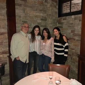 Meet your Posher, Lynn